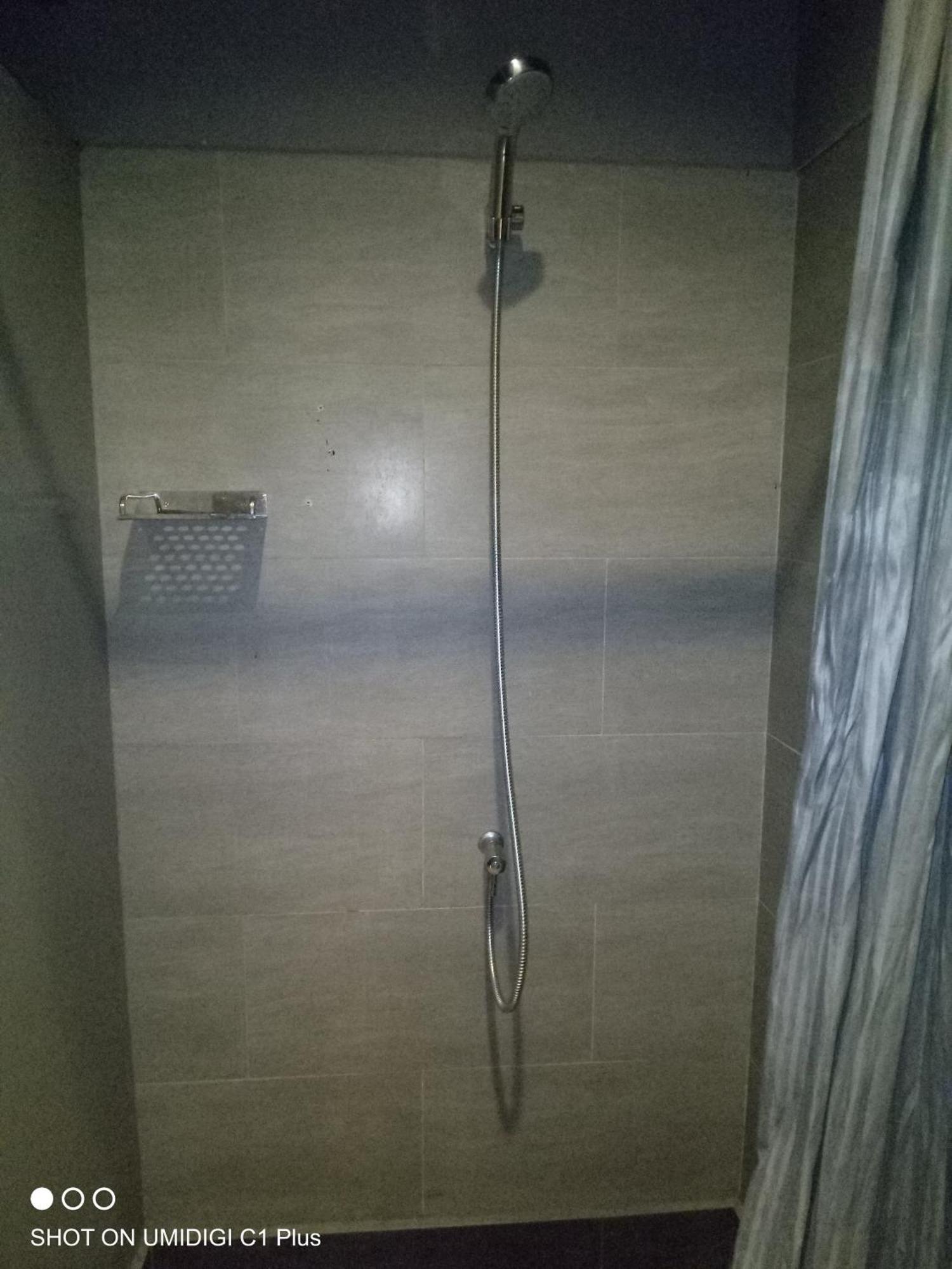 Hostel Fuji Phnom Penh Eksteriør billede